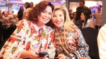 بعد تعذر رجوعهما لمصر.. تطورات وضع إلهام شاهين وهالة سرحان في العراق